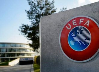 UEFA muda regras de sustentabilidade financeira e limita gastos dos clubes