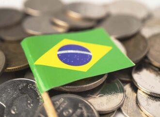 Brasil volta ao top 10 das maiores economias do mundo