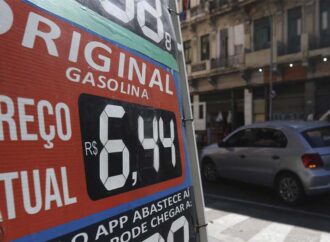 Gasolina subiu em 17 dos 21 países da América no primeiro semestre