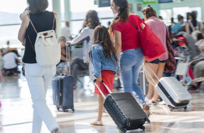 Número de viagens dos brasileiros caiu mais de 40% de 2019 para 2021